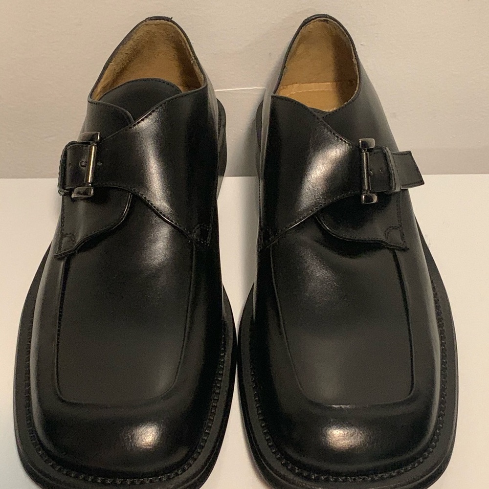 Kenneth Cole dressy & casual Italian made shoes